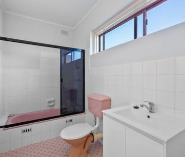 6/6 Saltram Road, Glenelg - Photo 4