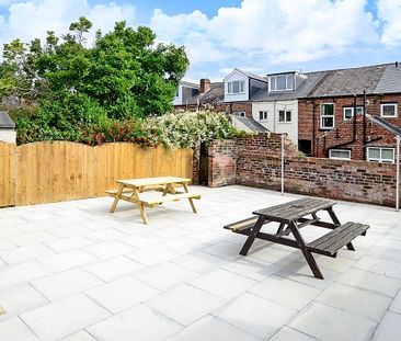 Fantastic 4 bedroom property - Photo 6