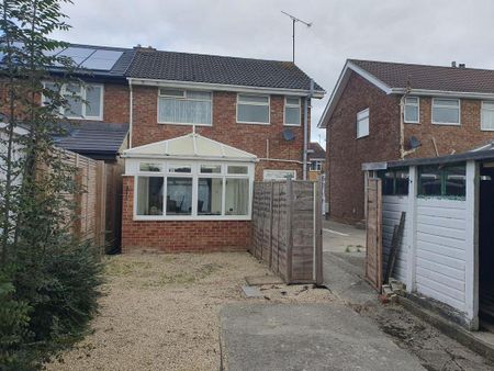 3 bedroom house to rent - Photo 3