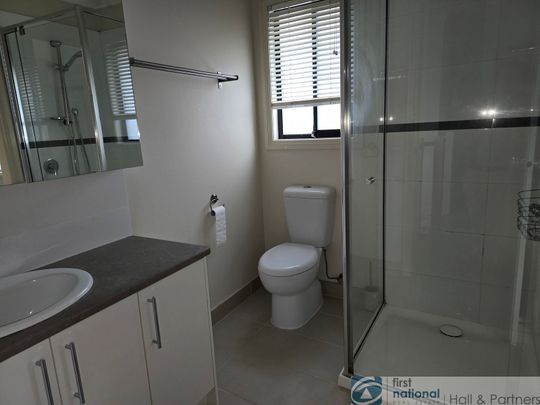 2 / 49 Ardgower Road, Noble Park - Photo 1