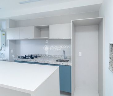 Apartamento com 2 quartos e 56m² para alugar em São João, Porto Ale... - Photo 2