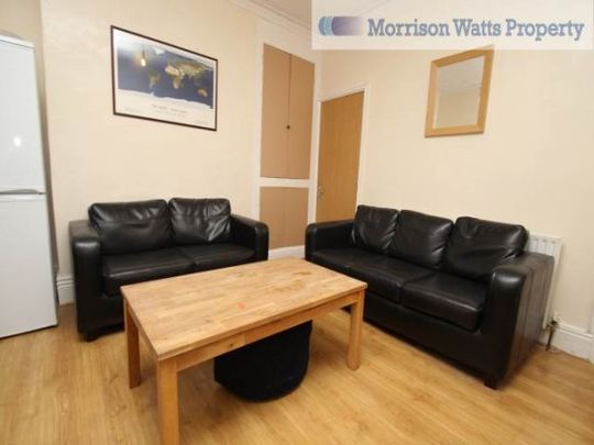 5 Bed - Ashville Road, Burley, Leeds - Photo 1