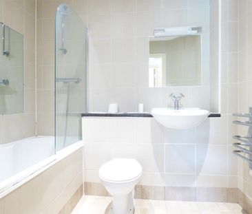 2 bedroom Flat To Let - Photo 5