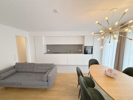 Trier: Stilvoll möblierte 2-Zimmer-Wohnung mit offenem Wohn- und Essbereich - Photo 3