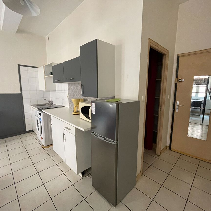 Location Appartement 1 pièce 24m² - Photo 1