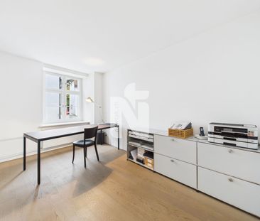 Lichtdurchflutete, möblierte 3.5-Zimmer-Wohnung mit grossem Balkon ... - Photo 4