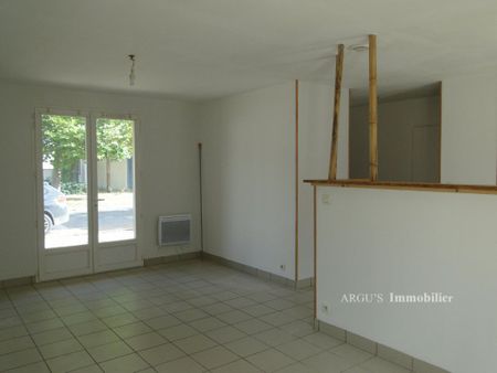 Location Maison 3 pièces 62m² - Photo 2