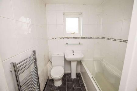 Farm Road, Buckley, CH7 - Photo 5