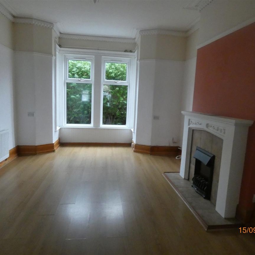 2 bed terraced house to rent in Falmouth Road, Heaton - Photo 1