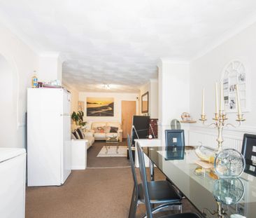 2 bedroom apartment to rent Portsmouth, PO2 - Photo 3