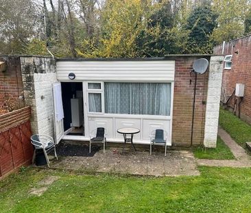 2 bedroom terraced house to rent - Photo 3