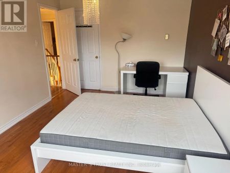 411 WINFIELD TERRACE - Photo 5