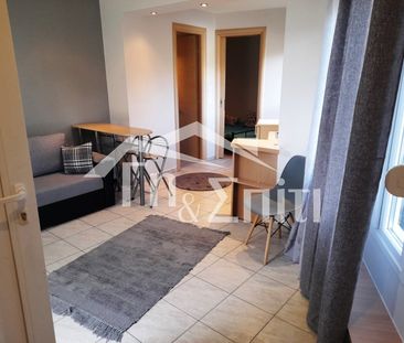 Διαμέρισμα προς ενοικίαση 330 € - Photo 2