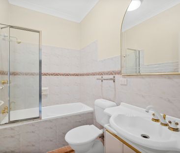 A Perfect Blend of Comfort, Style and Convenience - Photo 1