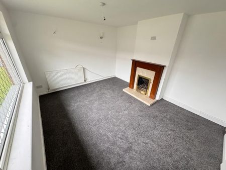 2 bedroom semi-detached bungalow to rent - Photo 2