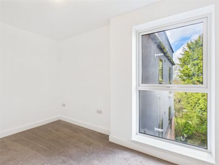 Evergreen, Albany House, Albany Street, Ilkeston, Derbyshire, DE7 - Photo 3