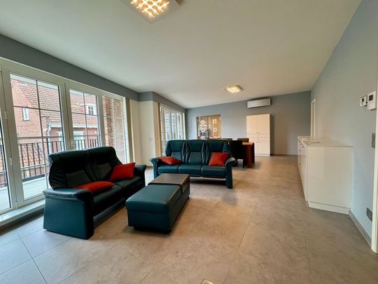 Appartement te huur - Foto 1