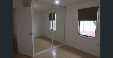 Newly renovated - Photo 4