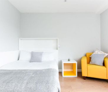 Studio to rent - Photo 6