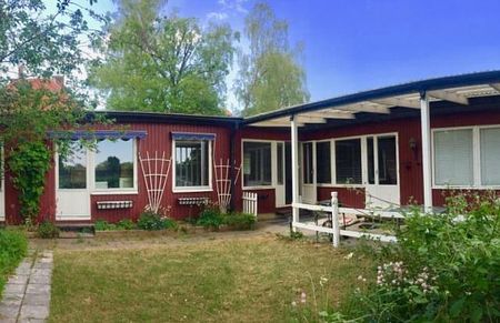 House for rent in Sollentuna - Photo 2