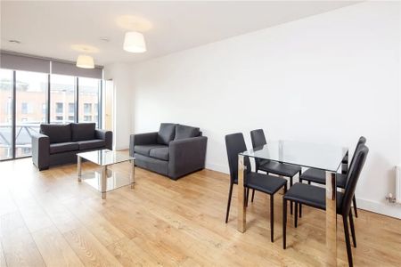 1 Bed Flat, Gaumont Place, SW2 - Photo 3