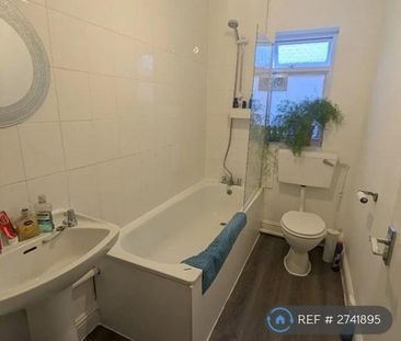 1 bedroom flat to rent - Photo 6