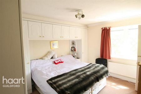 1 bedroom semi-detached house to rent - Photo 4