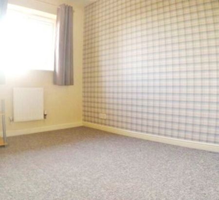 Cloughfield, Preston - Photo 4