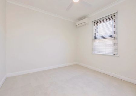 1Bedrooms, 1Bathrooms - Photo 3