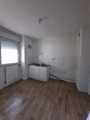 Centre ville Bourgoin Jallieu Appartement type 3 - Photo 3