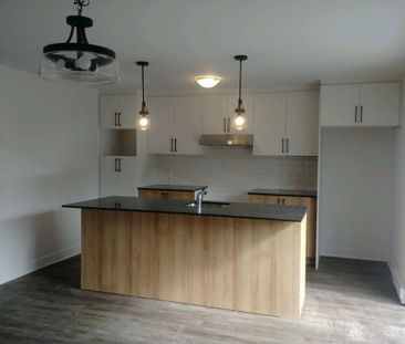 apartement 4 1/2, neuf ,lafontaine - Photo 2