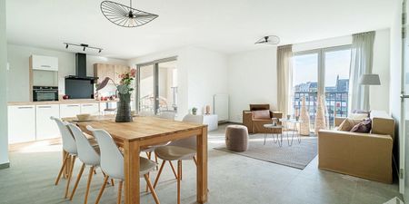 Appartement te huur in Tournai voor € 1.150 met 3 slaapkamers - Photo 2