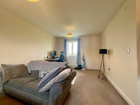 1 bedroom Mews to let - Photo 3