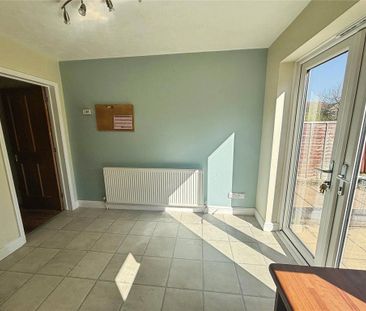 2 bedroom semi-detached house to rent - Photo 1