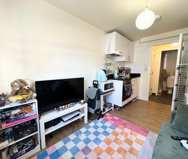 1 Bed Flat, Stroud Green Road, N4 - Photo 1
