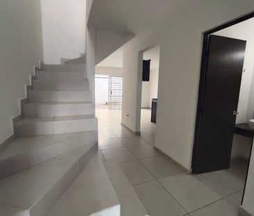 Casa en Renta en ALVENTO, Apodaca - Photo 1