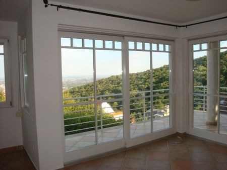 Moha utca - Fotó 2