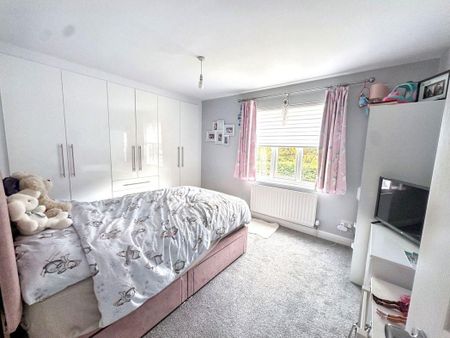 Parkshiel, South Shields, South Shields, Tyne and Wear, NE34 8BU - Photo 4