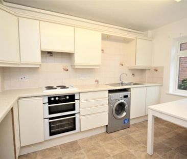 2 bedroom maisonette to rent - Photo 3