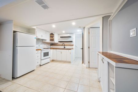 For Lease - 57 Second Street Unit# Lower, Orangeville, Ontario - Photo 4