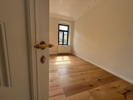 Familien aufgepasst - 4-Raumwohnung mit eigenem Gartenanteil - Photo 4