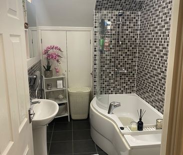 Room in a Shared Flat, Flaxley Court, B33 - Photo 4