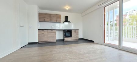 Location Appartement 3 pièces 56m² ISSY LES MOULINEAUX 92130 - Photo 2