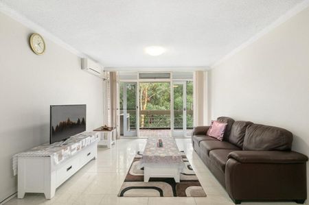Spacious Three-Bedroom Apartment in Prime Epping Location - Photo 5