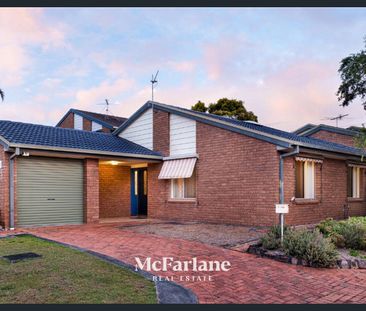 Welcome to 3 Palm Court! - Photo 6