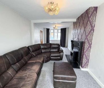 Valley Road, Solihull, B92 - Photo 2