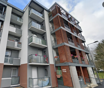 Location Appartement 4 pièces 76 m² Déols - Photo 1