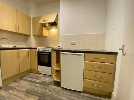 1 bedroom flat to rent - Photo 3