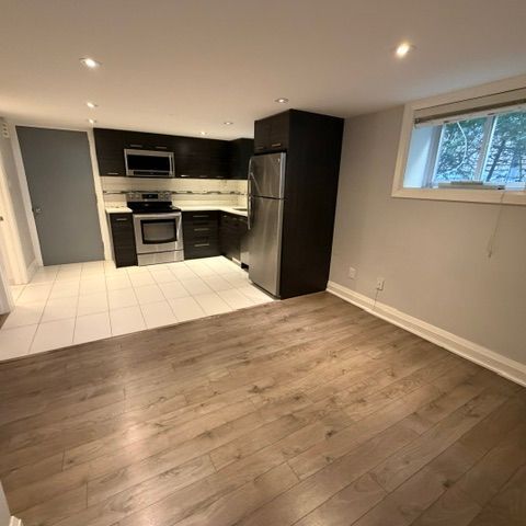 For Lease - 32 College View Avenue Unit# 4, Toronto, Ontario - Photo 1