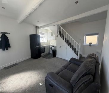 1 bedroom end of terrace house to rent - Photo 3